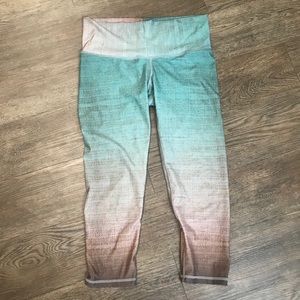Niyama Sol Capri yoga pants
